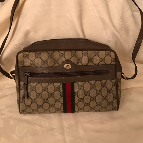 gucci cross over purse